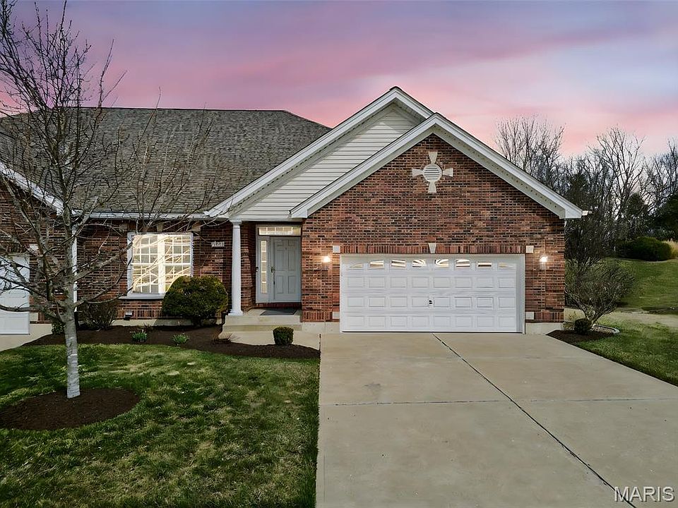 1st image of 2404 Golden Bear Way Unit 715B
