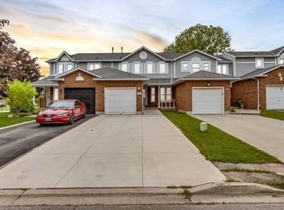 16 Fairgreen Clos, Cambridge, ON N1T1T6