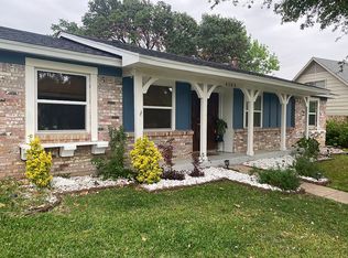 4105 Finley Rd, Irving, TX 75062