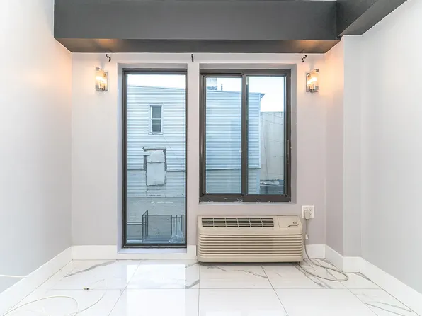 141 Utica Avenue image 8 of 9