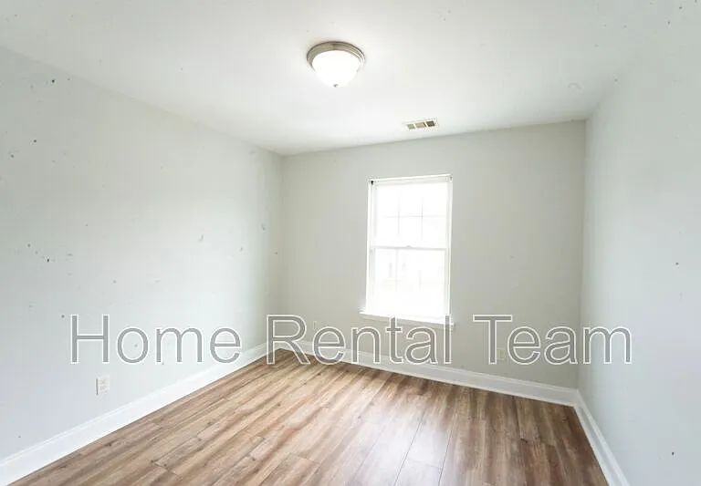 573 Governor Treutlen Cir — Photo 25