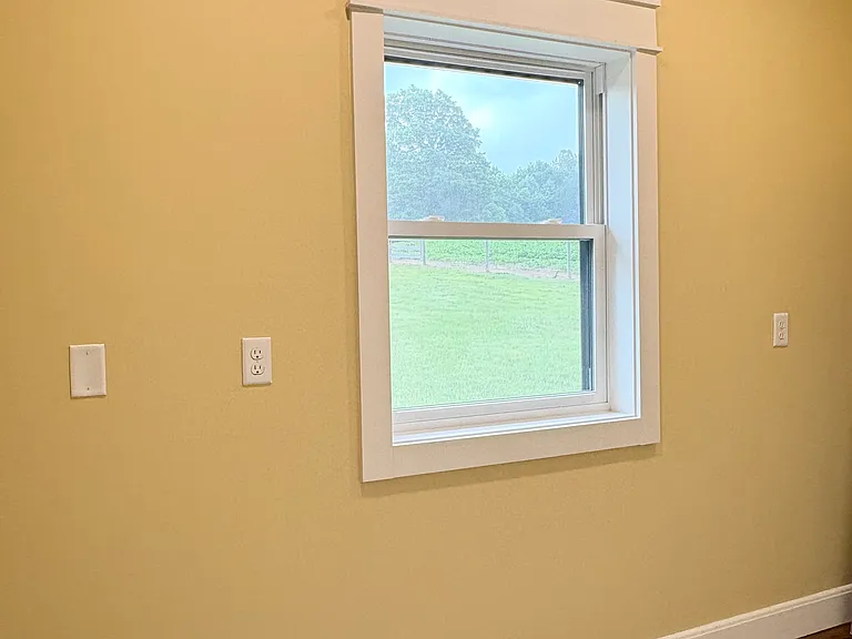 925 Clifton Church Rd — Photo 24