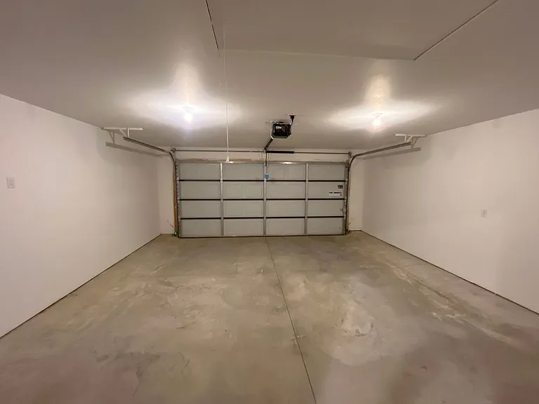 2441 E Timber Oak St — Photo 15