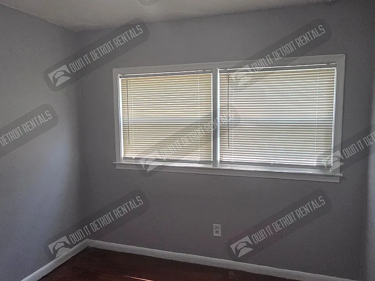 19535 Lenore — Photo 9