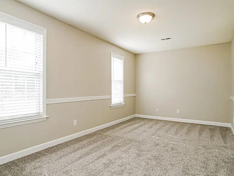 102 Westwood Pl — Photo 13