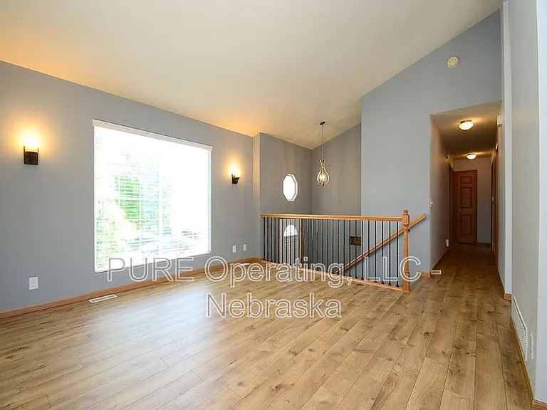 6110 S 188th St — Photo 5