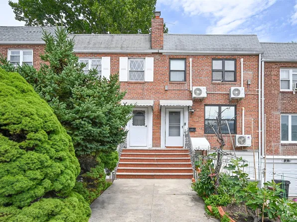53-19 195th Street, Fresh Meadows, NY 11365