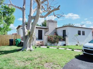 8251 SW 34th Ter, Miami, FL 33155