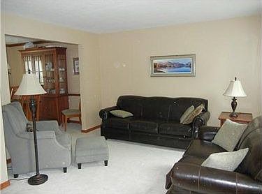 2nd image of 409 Woodcock Dr
