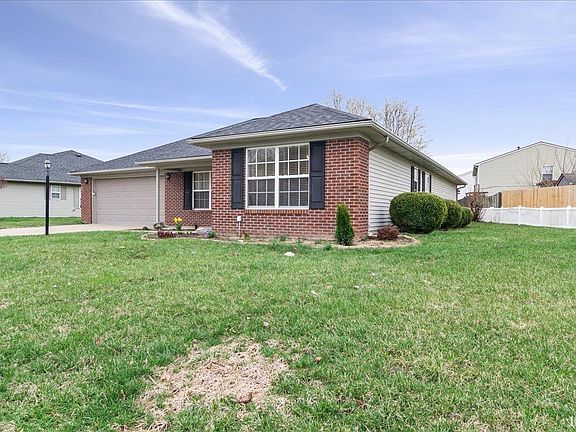 4th image of 3711 Stanford Dr