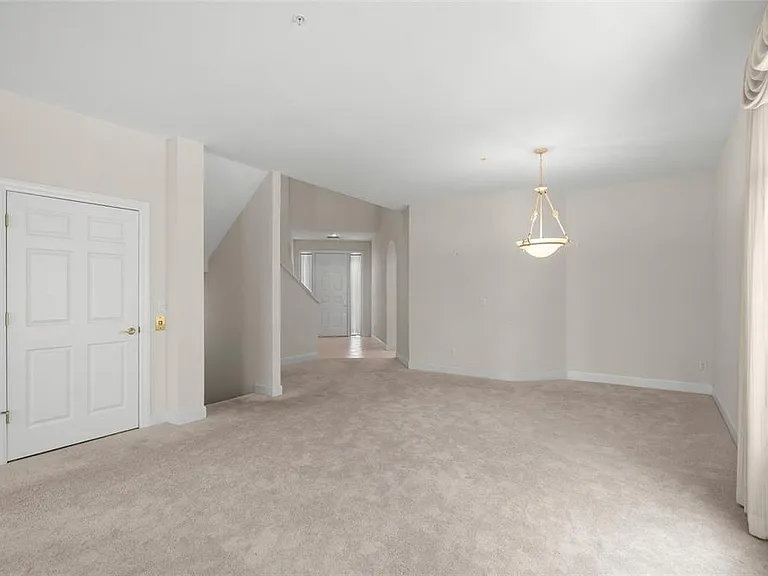3954 Hamilton Club Cir #14 — Photo 10