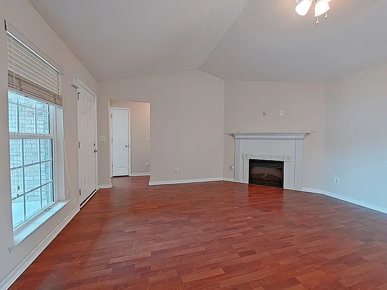 298 High Meadows Cir — Photo 8