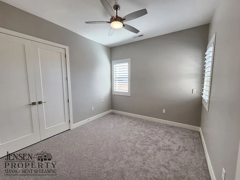 1333 W Broad Point Dr — Photo 31