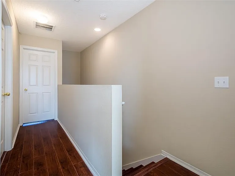 5087 Dominica Dr — Photo 15