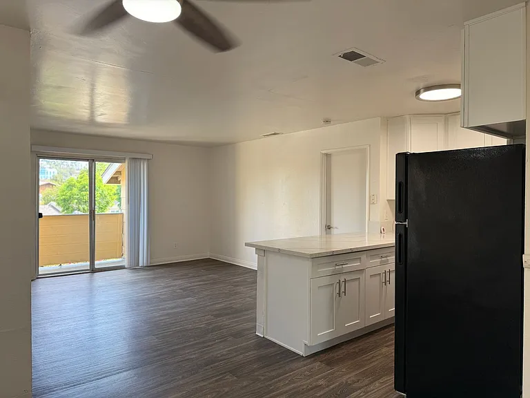 Peppertree Apartments — Photo 94