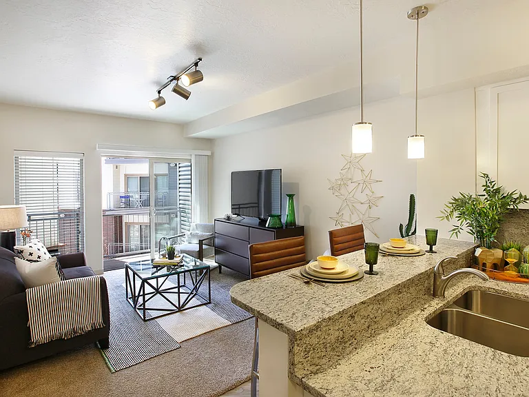 Liberty Blvd Apartments — Photo 1