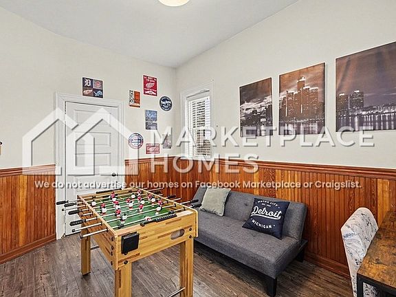 5th image of 1391 Woodbridge St