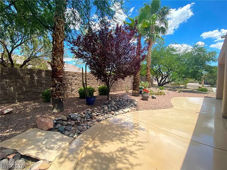 3022 Seaford Peak Dr — Photo 27