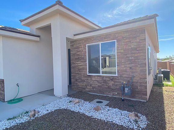 3rd image of 3527 W 175 N