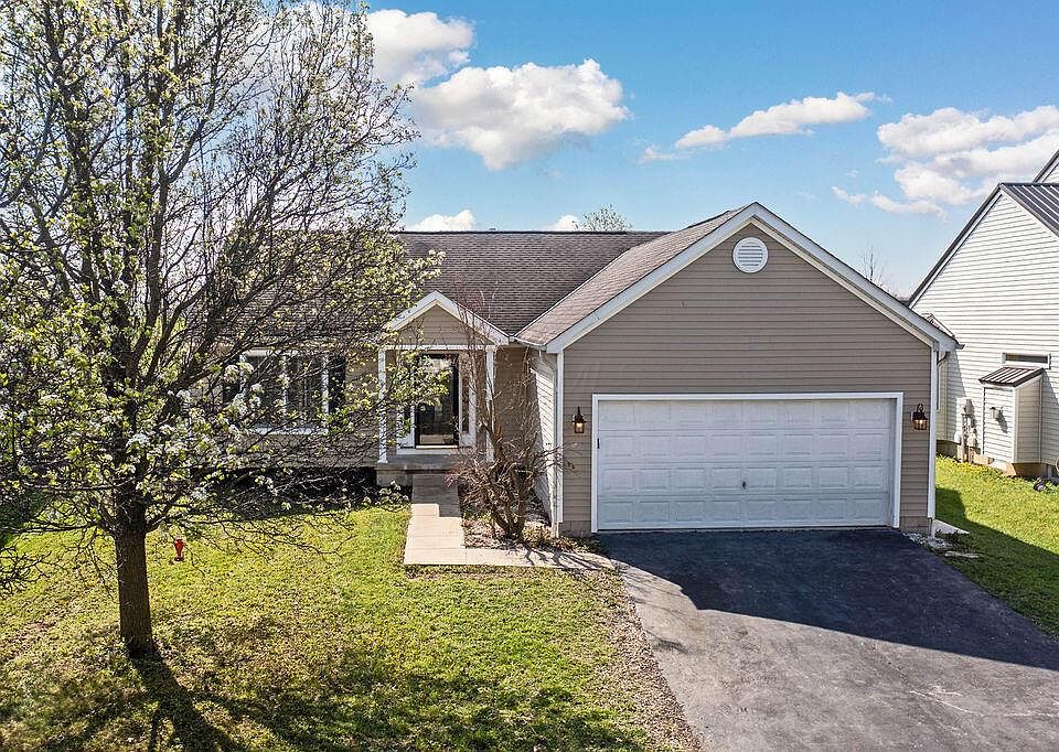 1st image of 1145 Valley Dr