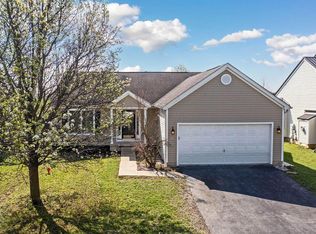 1145 Valley Dr, Marysville, OH