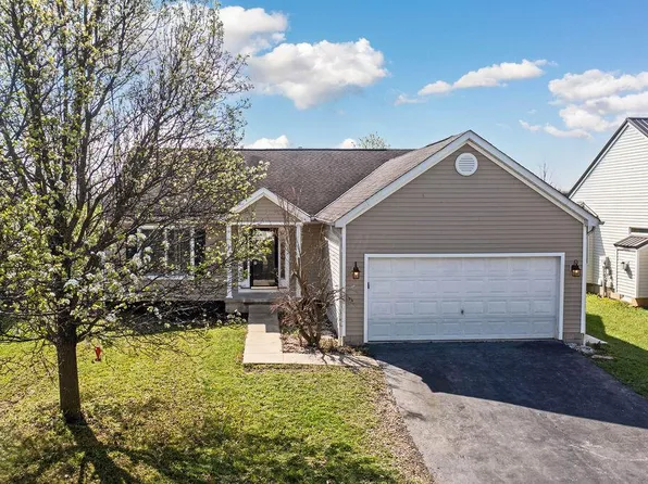 1145 Valley Dr, Marysville, OH 43040