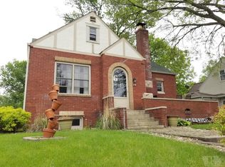 415 N 9th St, Marshalltown, IA 50158