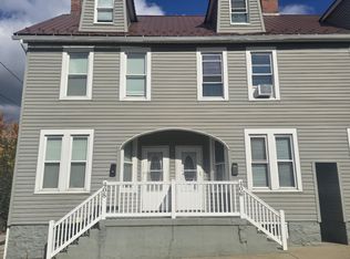 406 6th St, Altoona, PA 16602