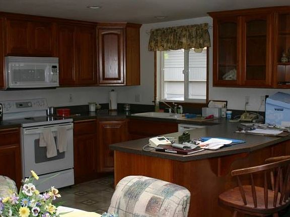 Spacious kitchen