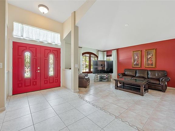 4th image of 707 River Boat Cir