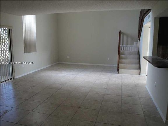 2nd image of 1203 San Remo Cir