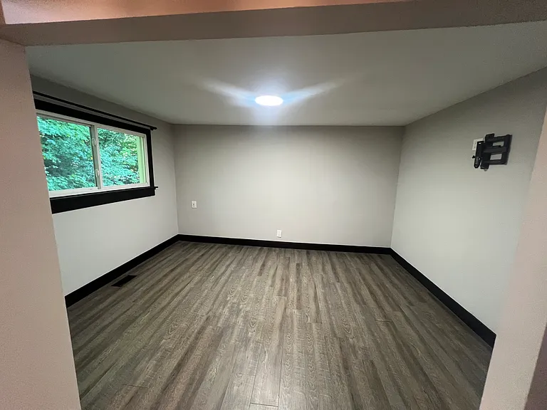 7920 Blacklick Eastern Rd — Photo 10