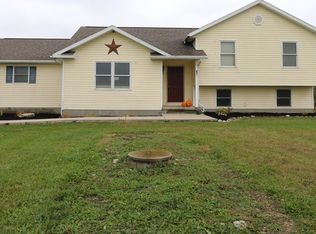 1010 Herr Rd, Fairborn, OH 45324