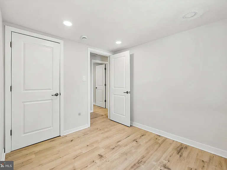 269 Monroe St — Photo 24