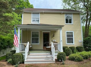 40 Gilbert St, Ridgefield, CT 06877