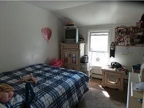 2nd image of 5 McLaren Ave