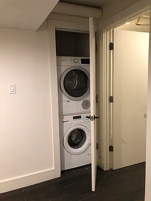 Rented by ROUND CUBE GROUP LLC | media 8