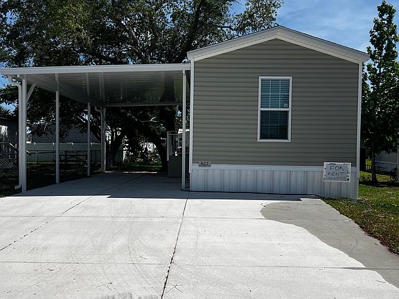 2nd image of 622 Lake Tahoe Cir