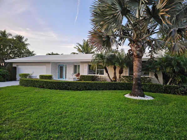 1520 Wagner Circle, Lake Clarke Shores, FL 33406