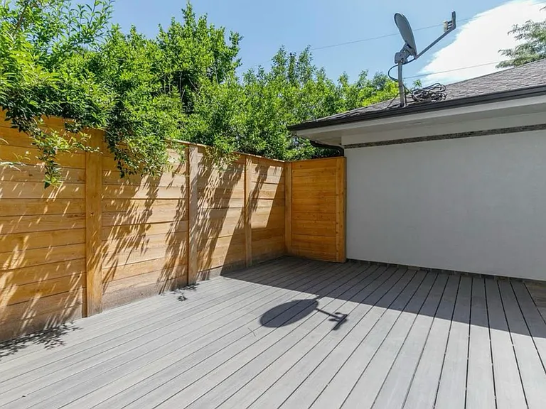 2698 N Marion St — Photo 11