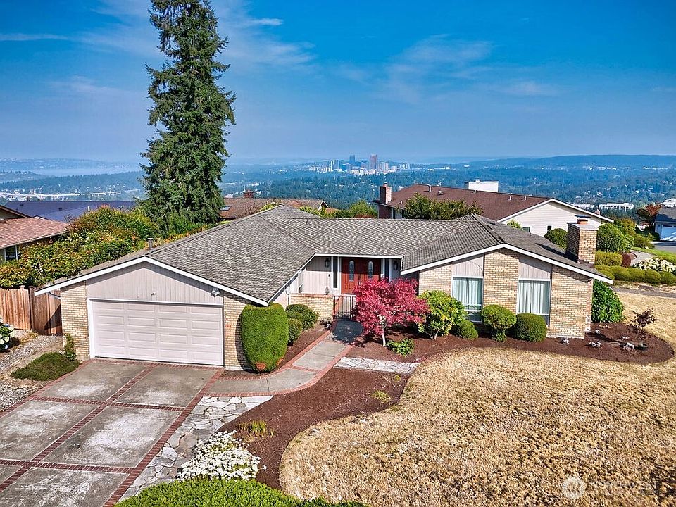 1st image of 4451 141st Avenue SE