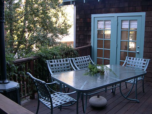 Upper and Lower Decks