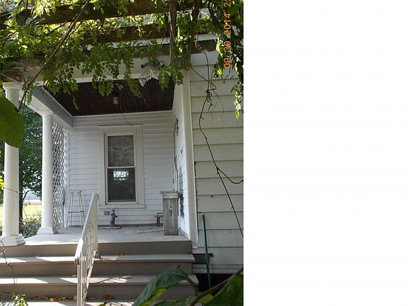 2nd image of 14 Du Bois St