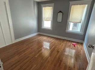 1079 Kossuth St #2, Bridgeport, CT 06608