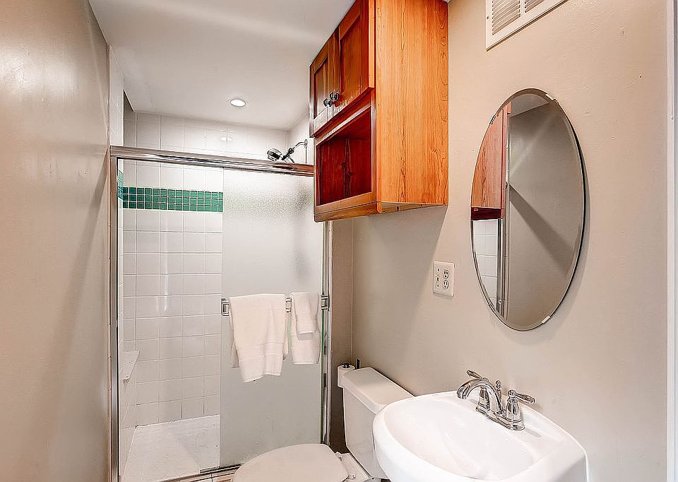Main level bathroom