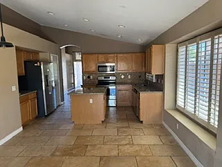 Kitchen - Dining