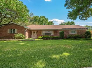 230 Pleasant Ridge Rd, Fairview Heights, IL 62208