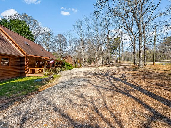 4th image of 2136 Hines Gap Rd