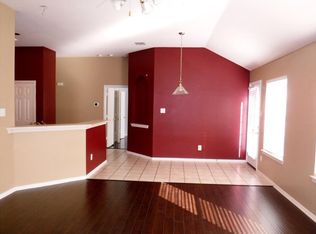 7912 Fox Chase Dr, Arlington, TX 76001