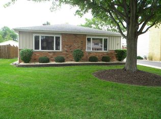 545 N La Londe Ave, Lombard, IL 60148